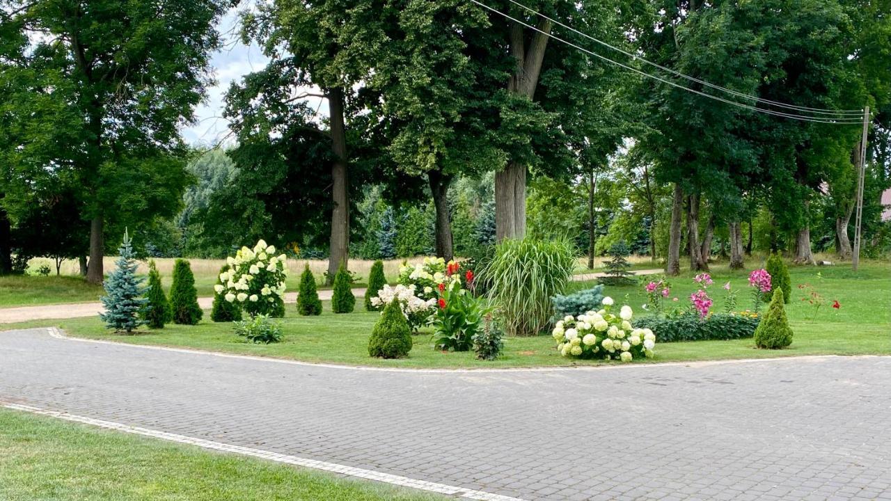 Agroturystyka Pod Jodlami Kolaki Wietrzychowo Exteriör bild